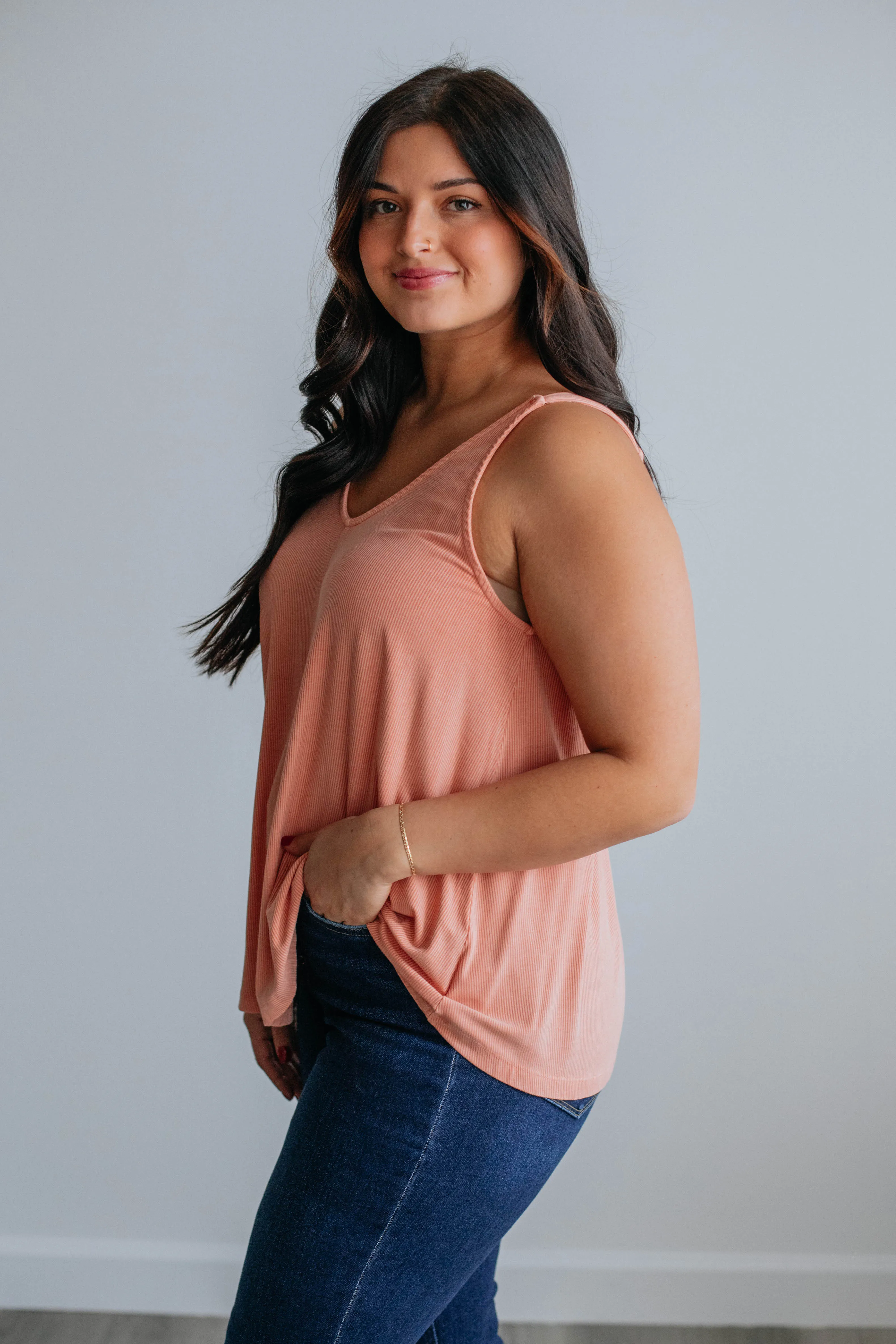 Baxter Ribbed Tank - Peach