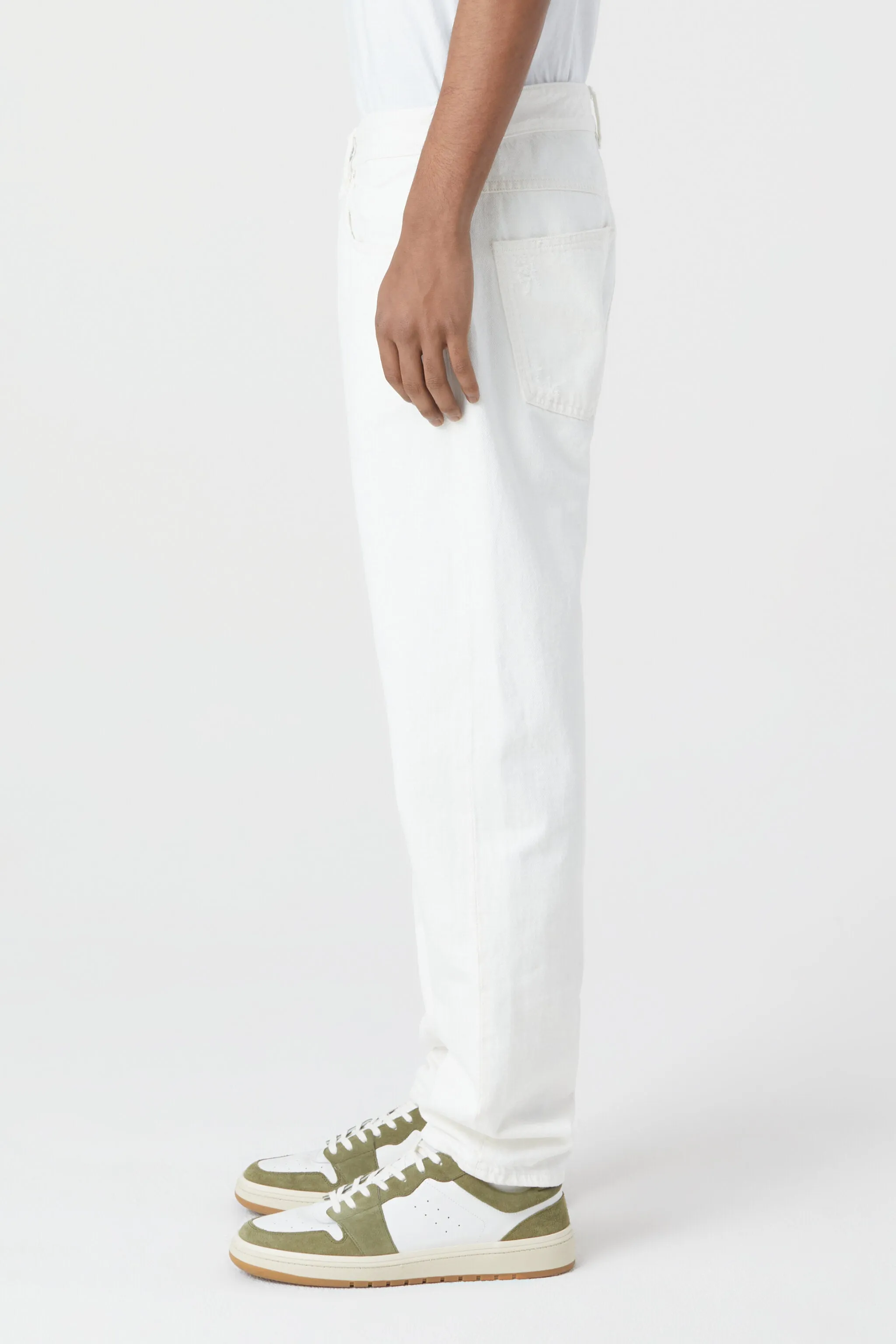 Closed Ivory White Cooper Tapered Denim Jean