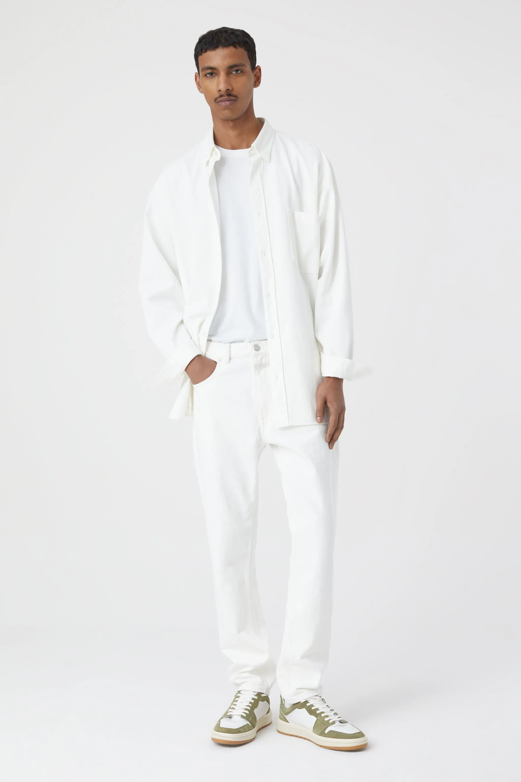 Closed Ivory White Cooper Tapered Denim Jean