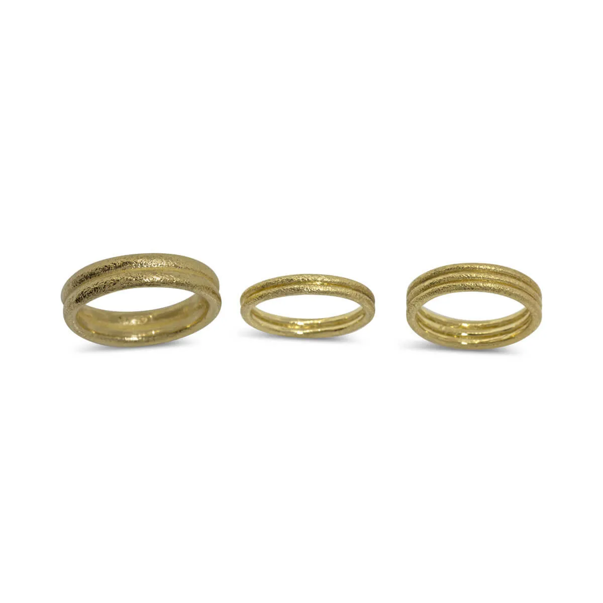 Delicate Double Band in 18k Gold