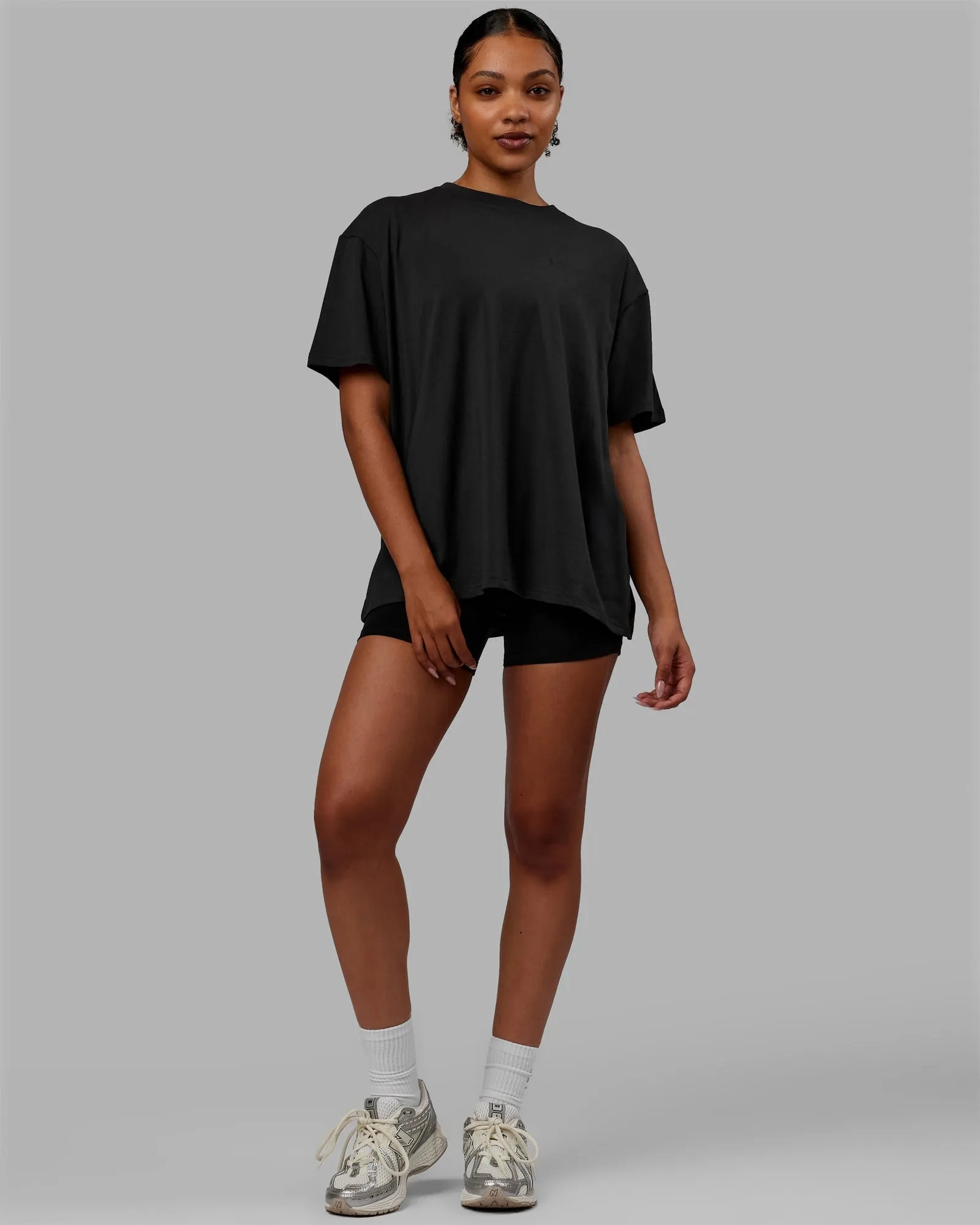 E.T.J FLXCotton Oversized Tee - Phantom-Black