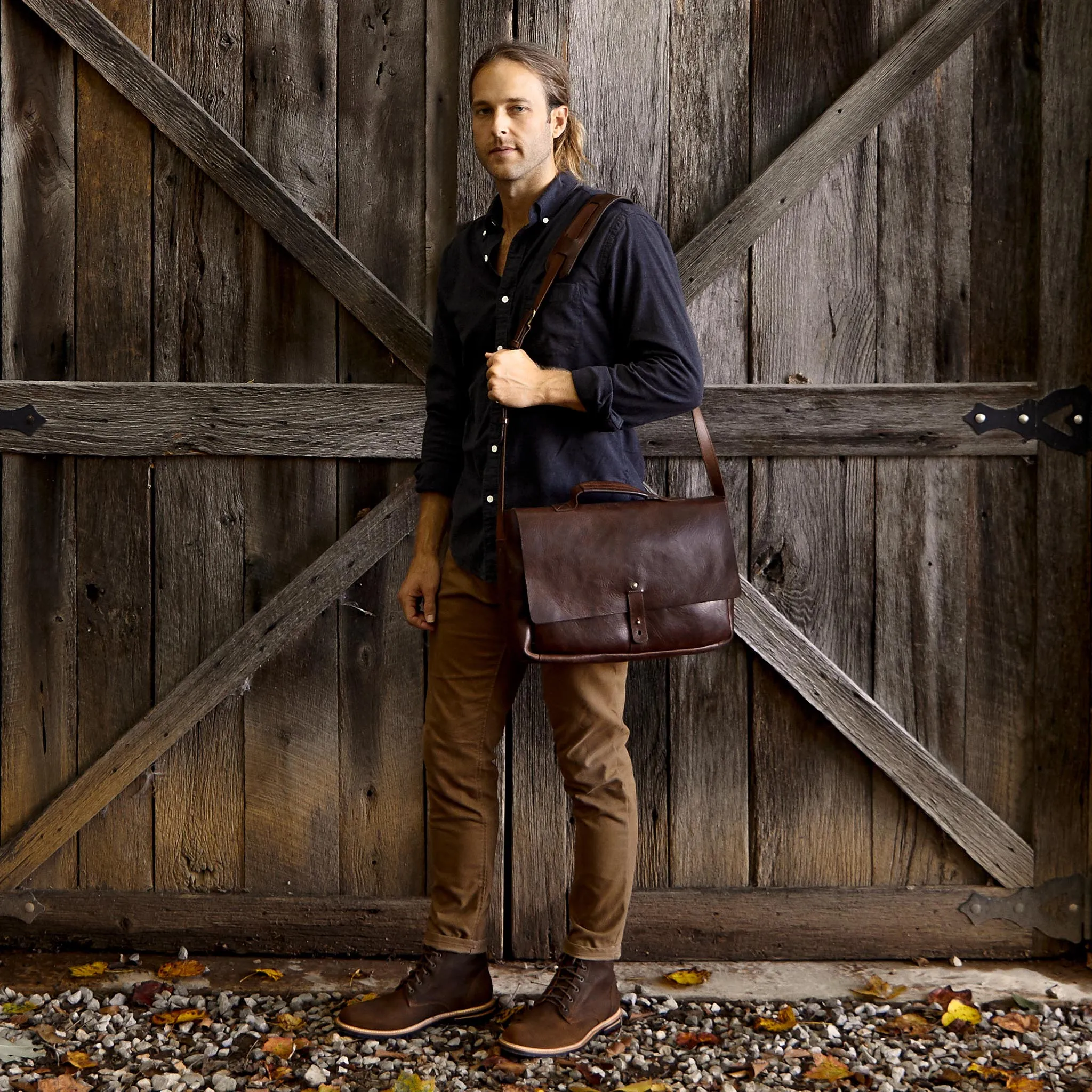 Loreto Messenger Bag Chestnut