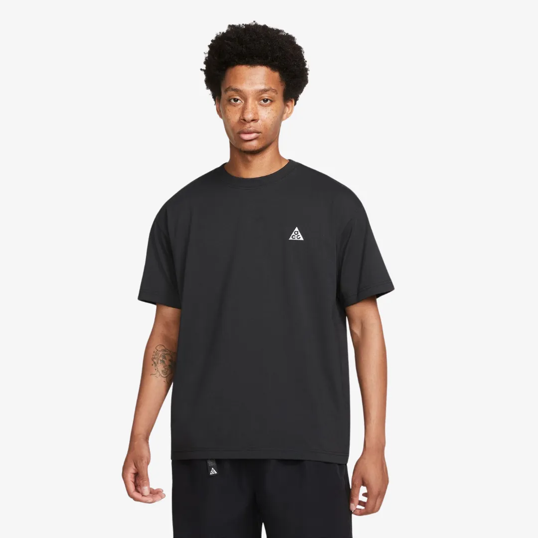 mens nike acg s/s tee (black)