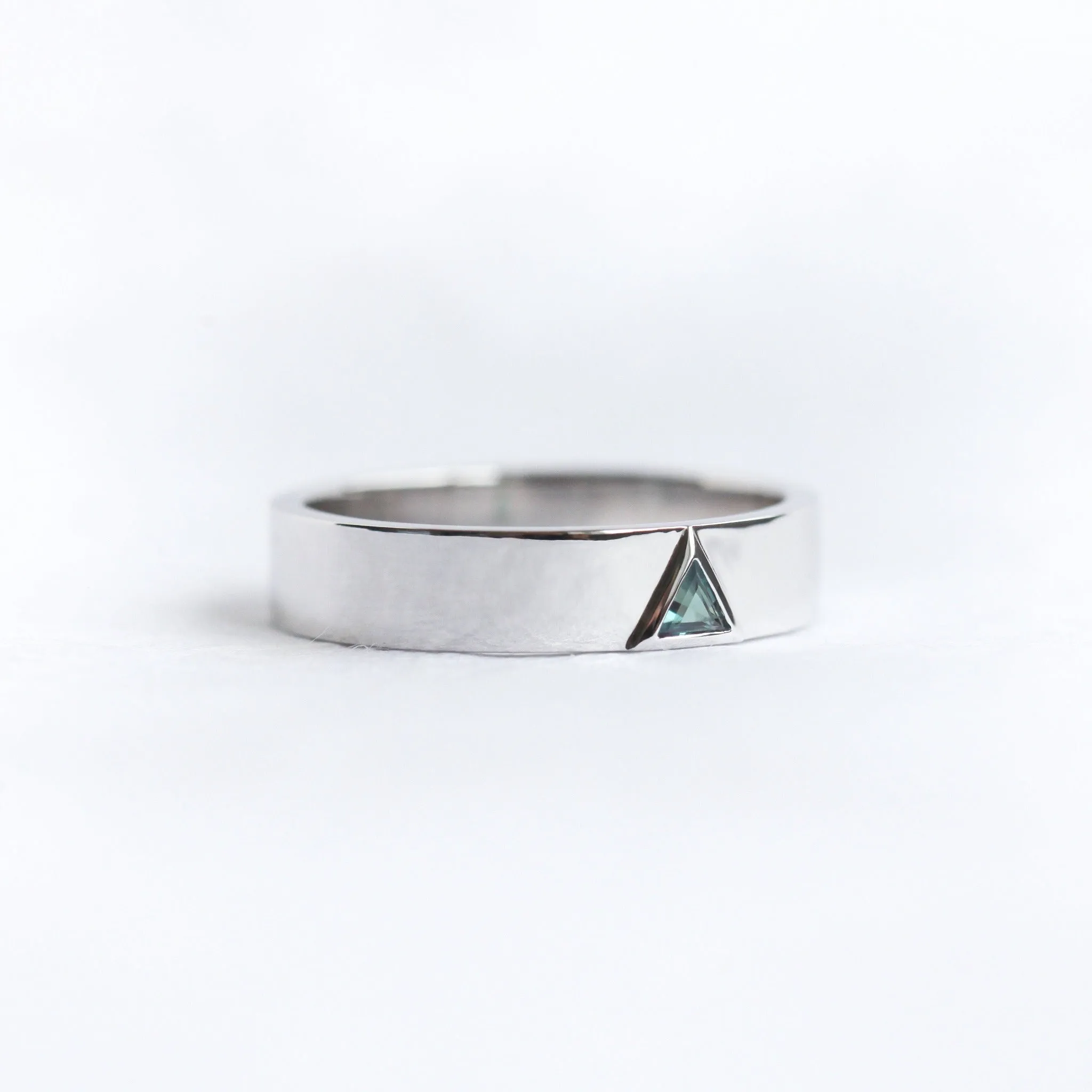 Mens Triangle Alexandrite Band, White Gold Mens Band With Alexandrite