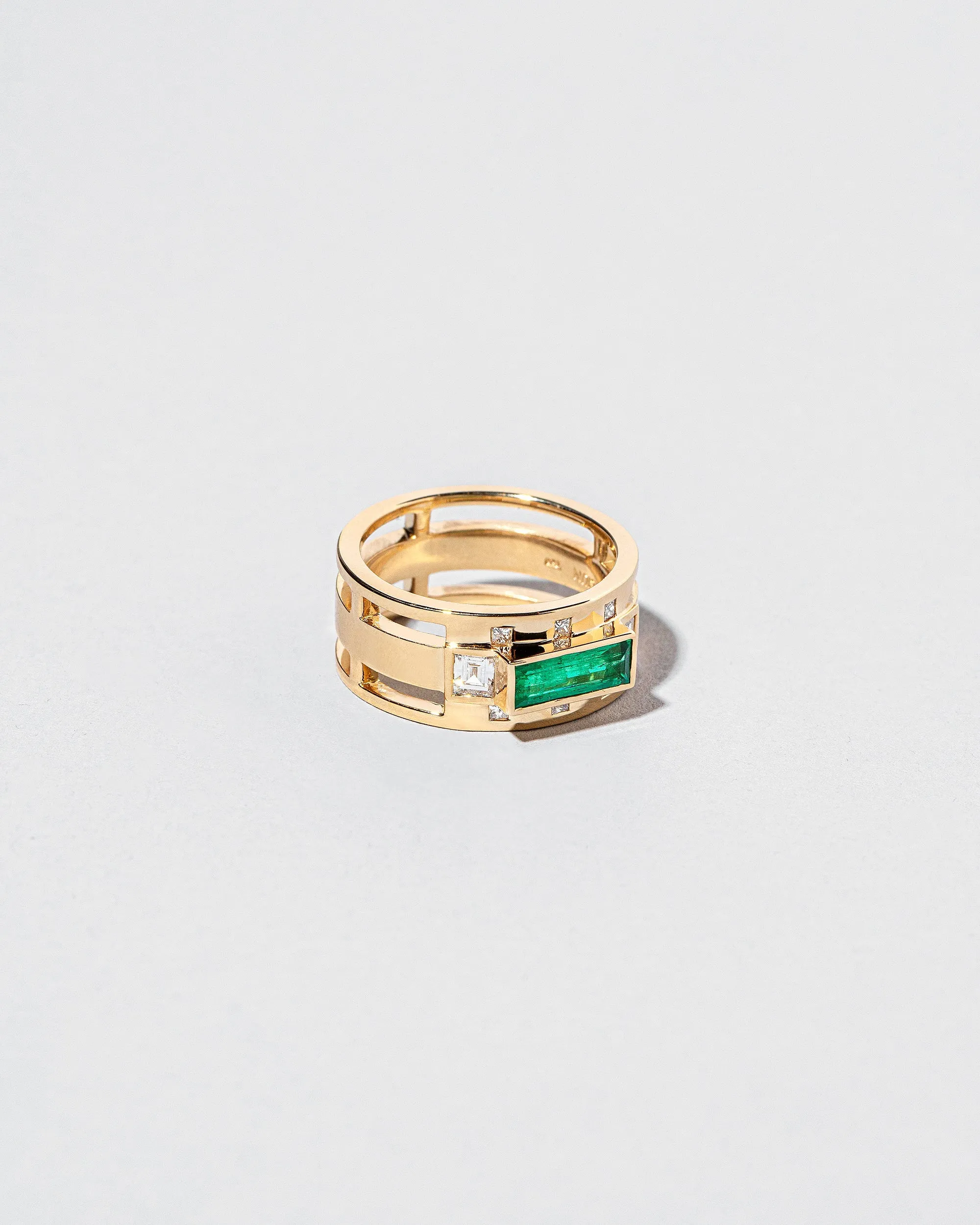 Sleeping Figure Ring