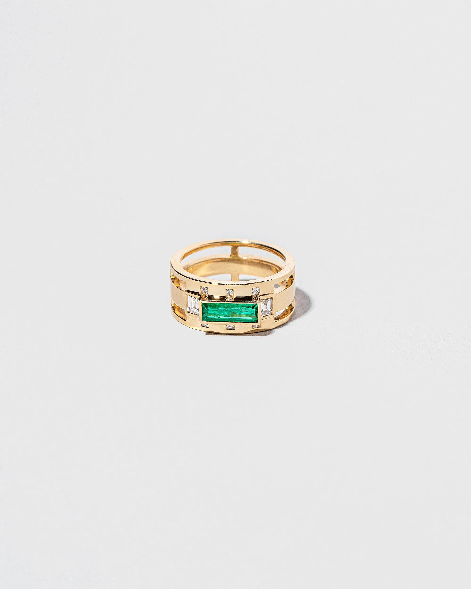 Sleeping Figure Ring