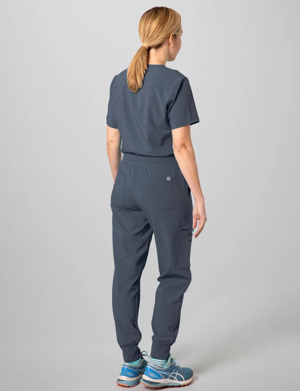 Womens 2-Pocket V-Neck Scrub Top